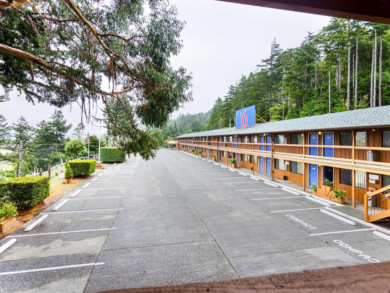 Motel 6 Gold Beach Eksteriør billede