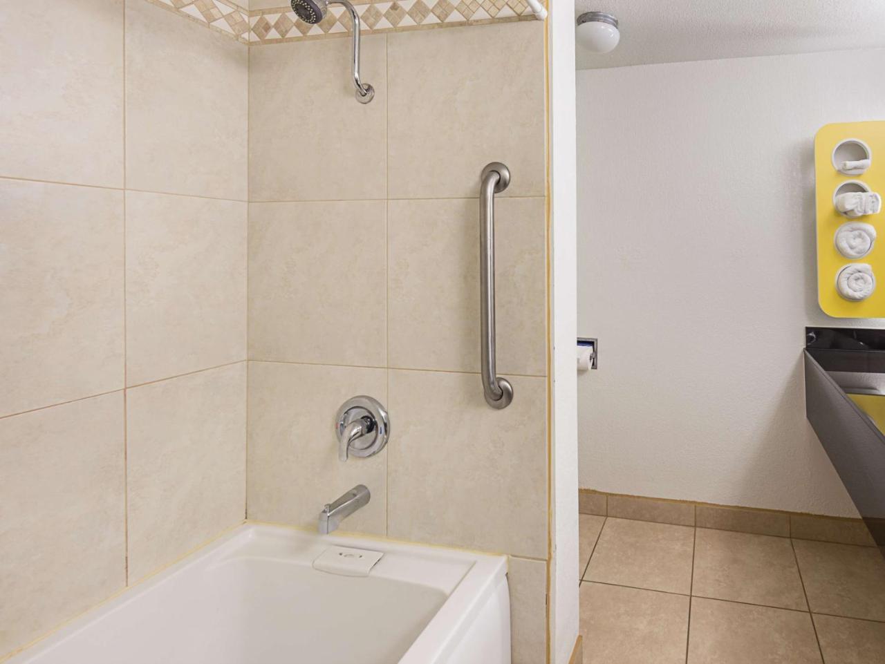 Motel 6 Gold Beach Eksteriør billede