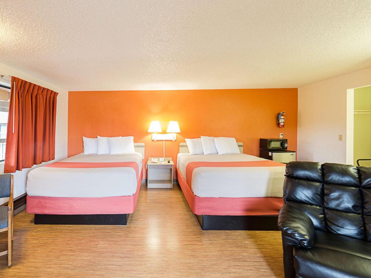 Motel 6 Gold Beach Eksteriør billede