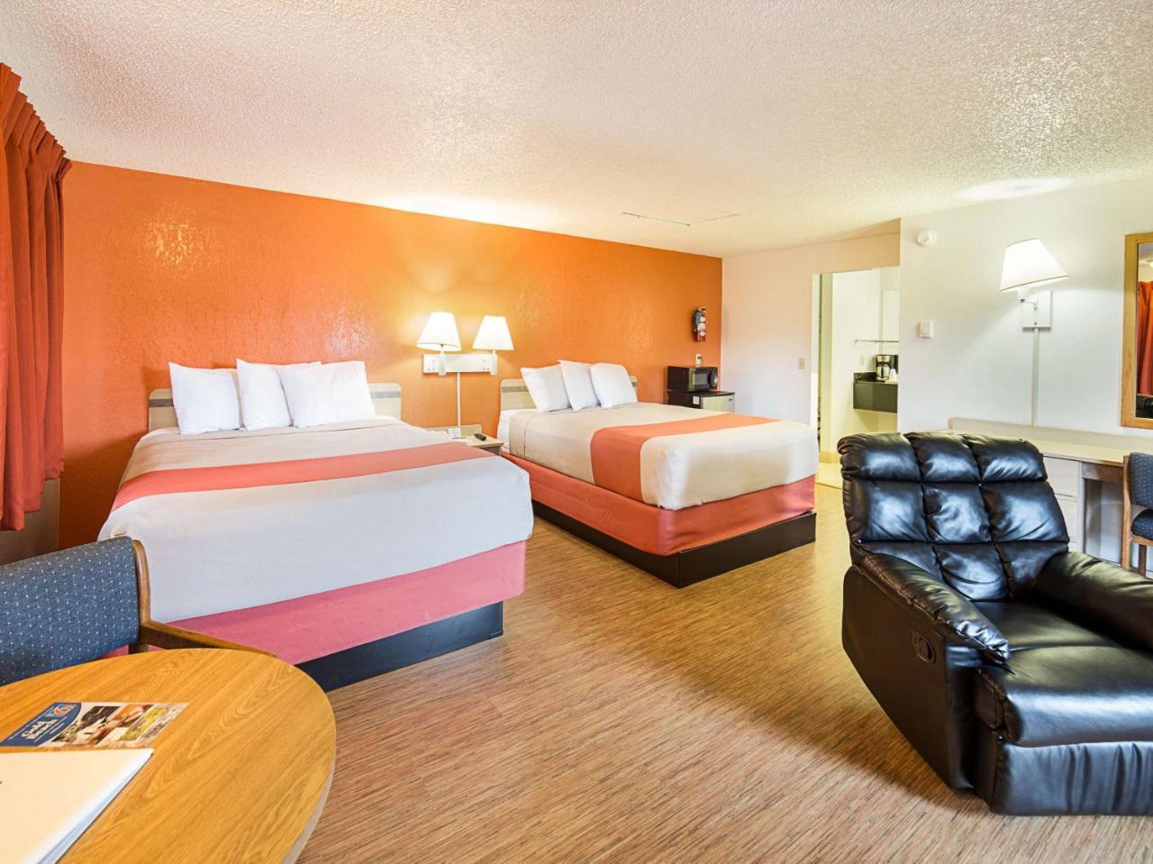 Motel 6 Gold Beach Eksteriør billede