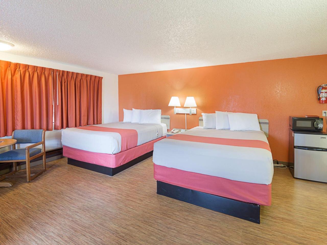 Motel 6 Gold Beach Eksteriør billede